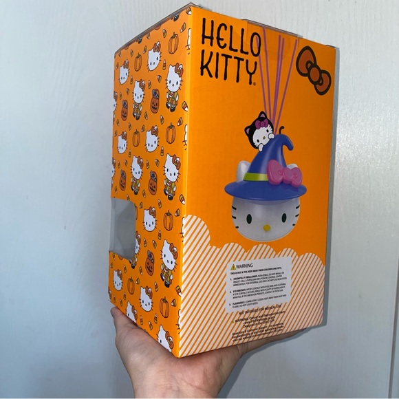 Hello Kitty Witch Reed Diffuser - Picture 3 of 4